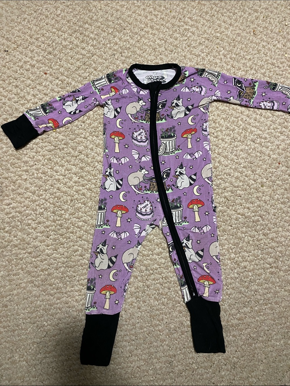 Onyx + lore sz 3-6 mo Purple Raccoon & Mushroom One-Piece Pajamas w/ Blk Trim